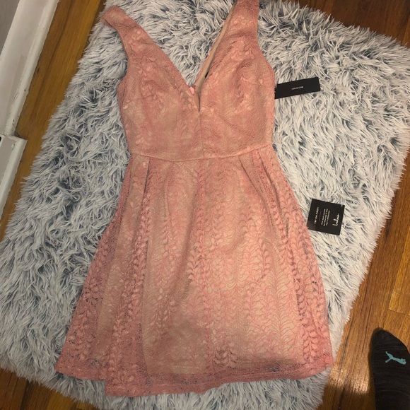 Brand new Lulus skater dress. - Picture 1 of 4
